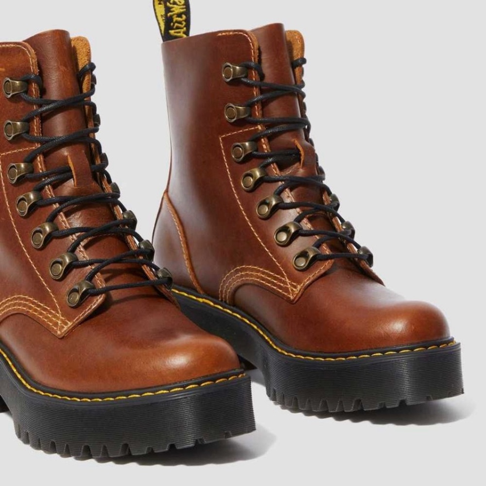 NEW- DR MARTENS LEONA ORLEANS HEEDED BOOTS - Picture 4 of 10